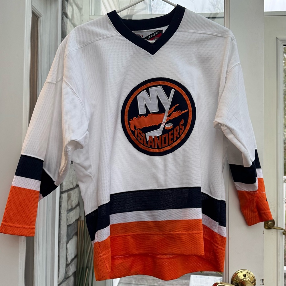 NY islanders kids hockey jersey